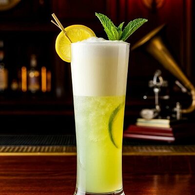 Новый Орлеан» (New Orleans Fizz) — изысканный коктейль с абсентом и цитрусовыми нотками!
